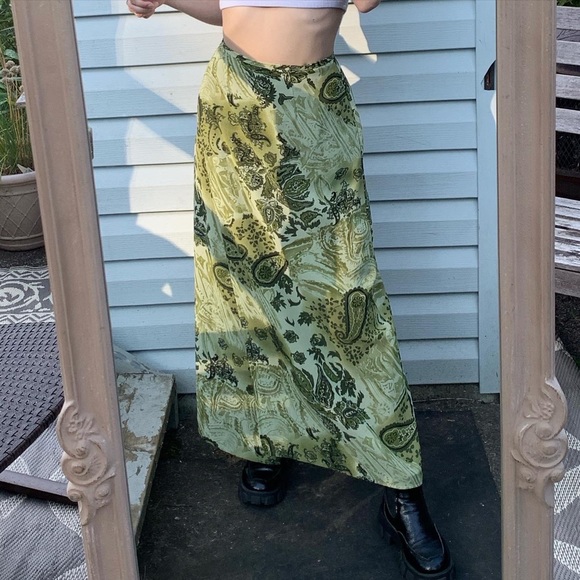 Paisley skirt - Picture 3 of 5